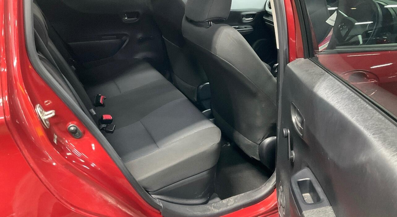 Used Toyota Yaris 2014 for sale - 76486812: Photo 8