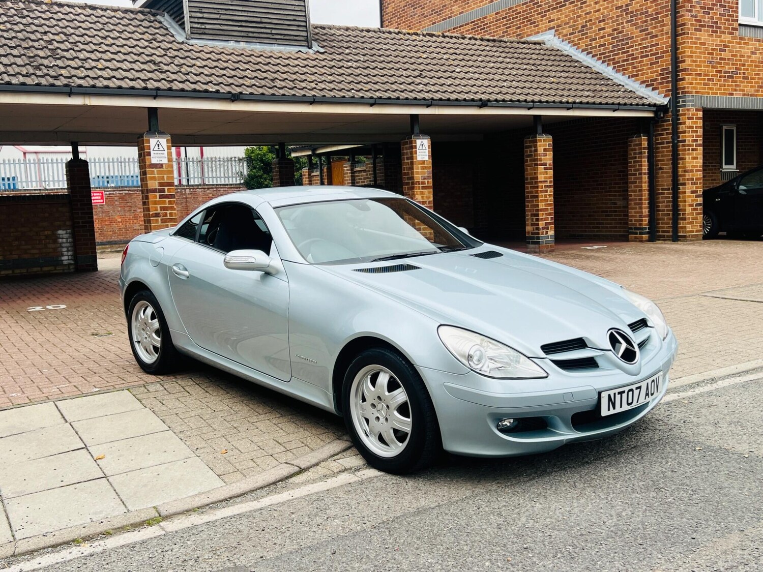 Used Mercedes-Benz SLK 2007 for sale - 76486864: Photo 10