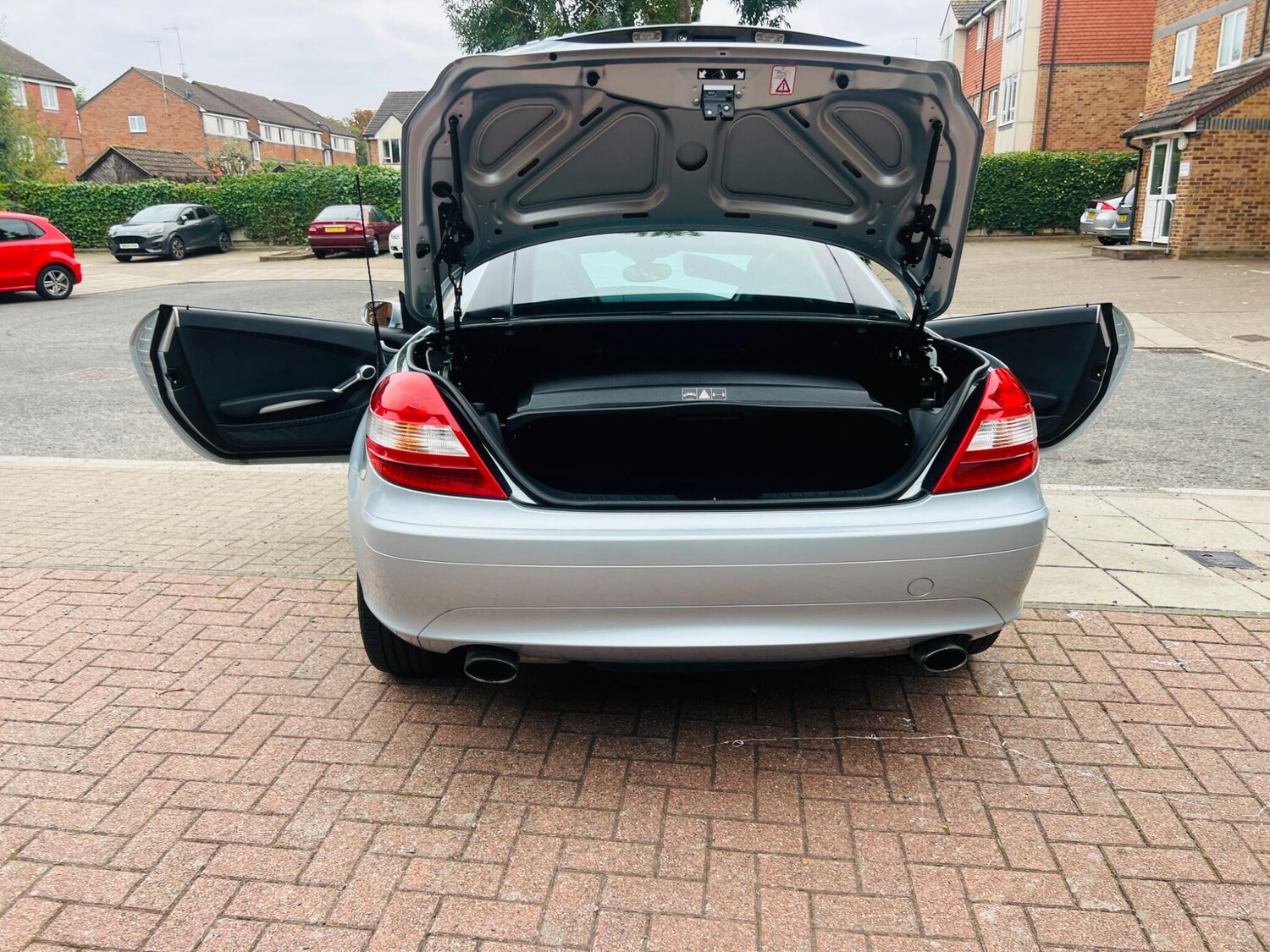 Used Mercedes-Benz SLK 2007 for sale - 76486864: Photo 32