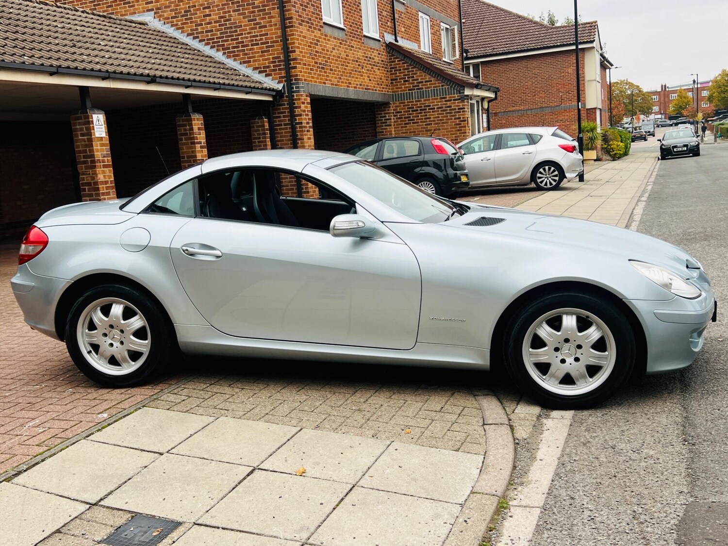 Used Mercedes-Benz SLK 2007 for sale - 76486864: Photo 35