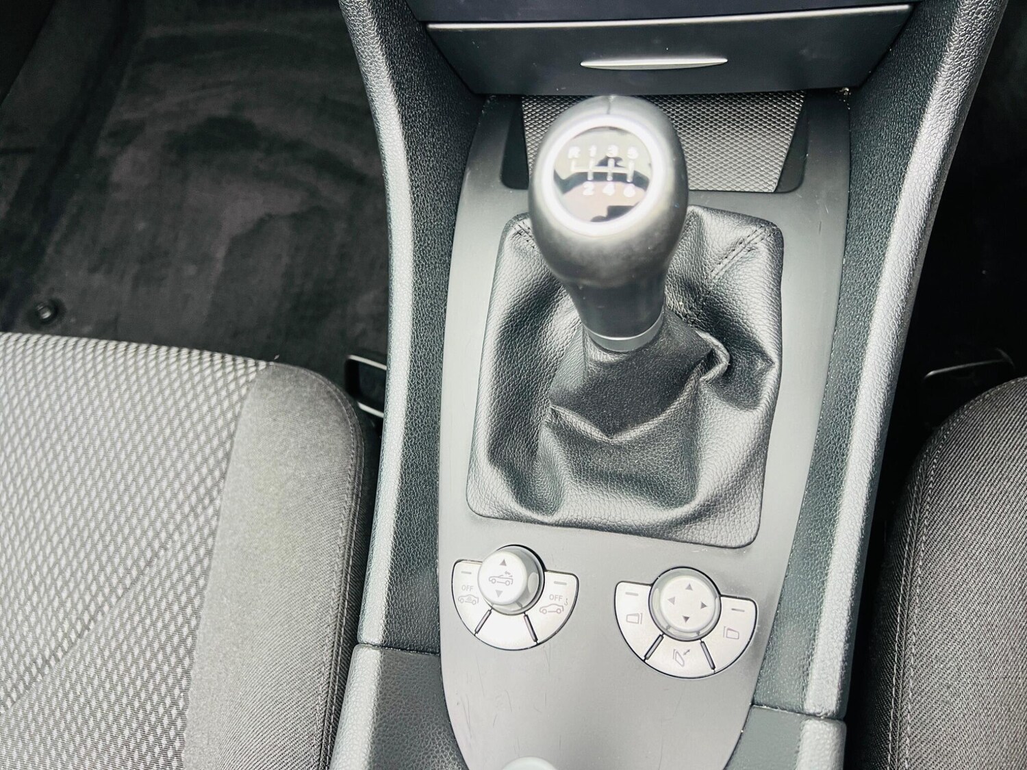 Used Mercedes-Benz SLK 2007 for sale - 76486864: Photo 40