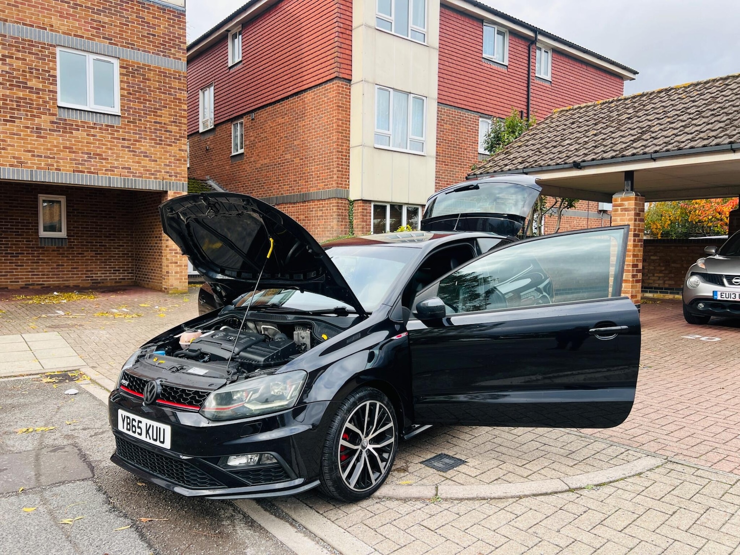 Used Volkswagen Polo 2015 for sale - 76486871: Photo 13