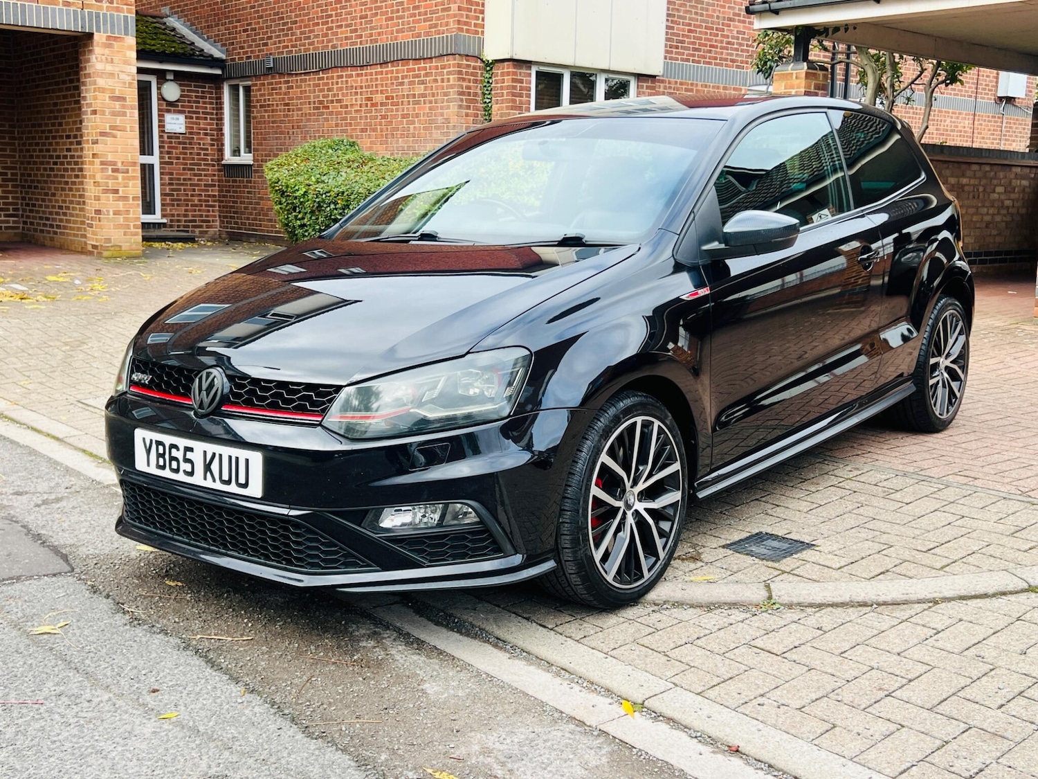 Used Volkswagen Polo 2015 for sale - 76486871: Photo 14