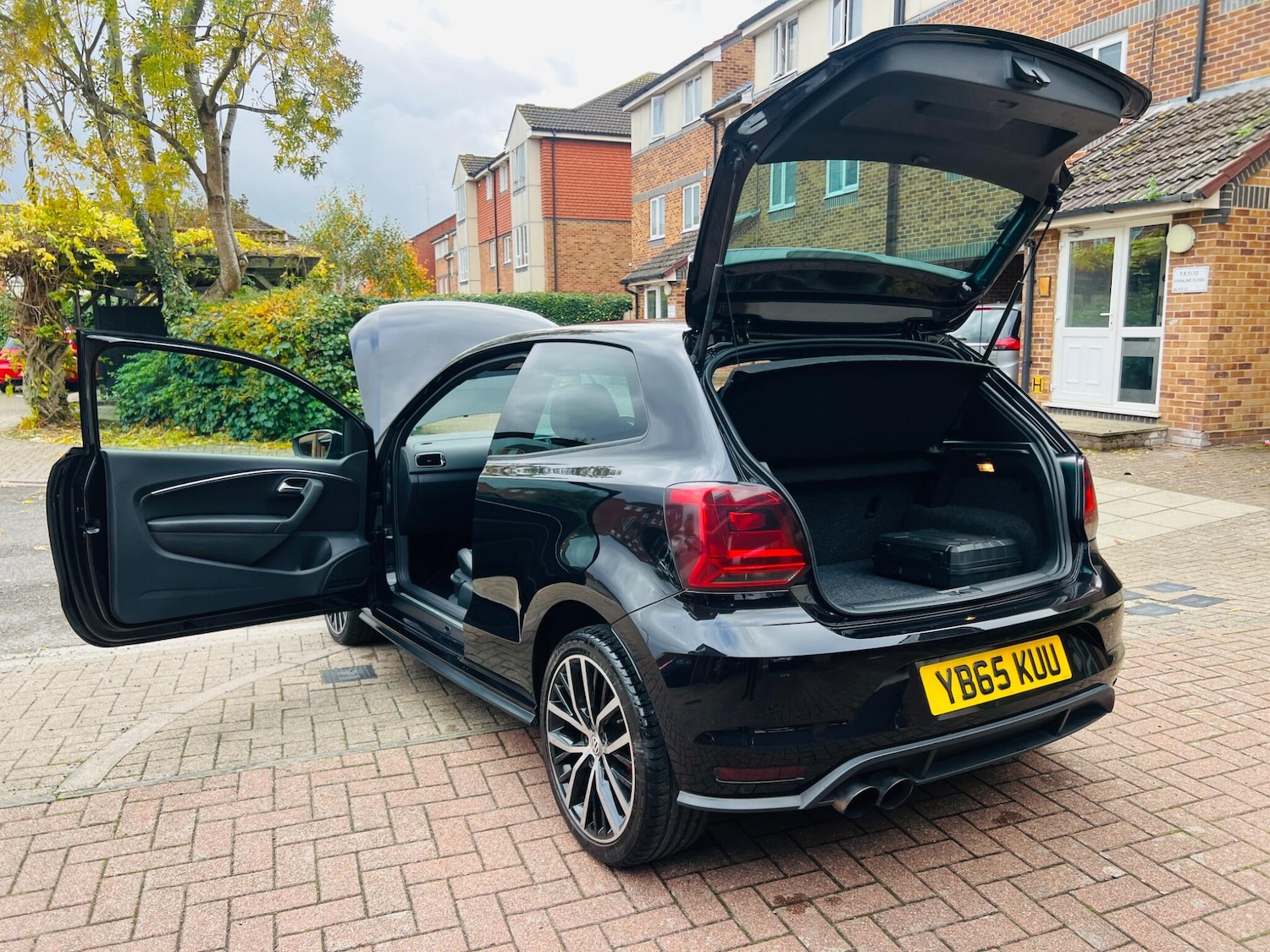 Used Volkswagen Polo 2015 for sale - 76486871: Photo 18