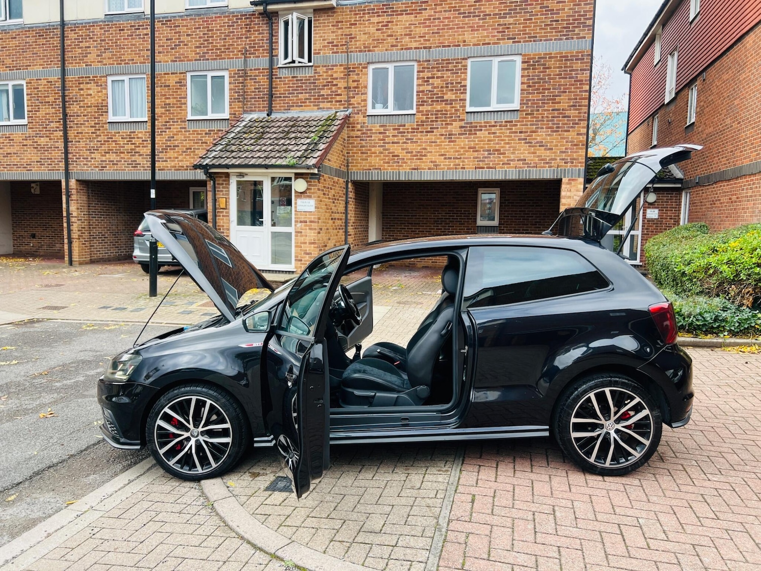 Used Volkswagen Polo 2015 for sale - 76486871: Photo 23