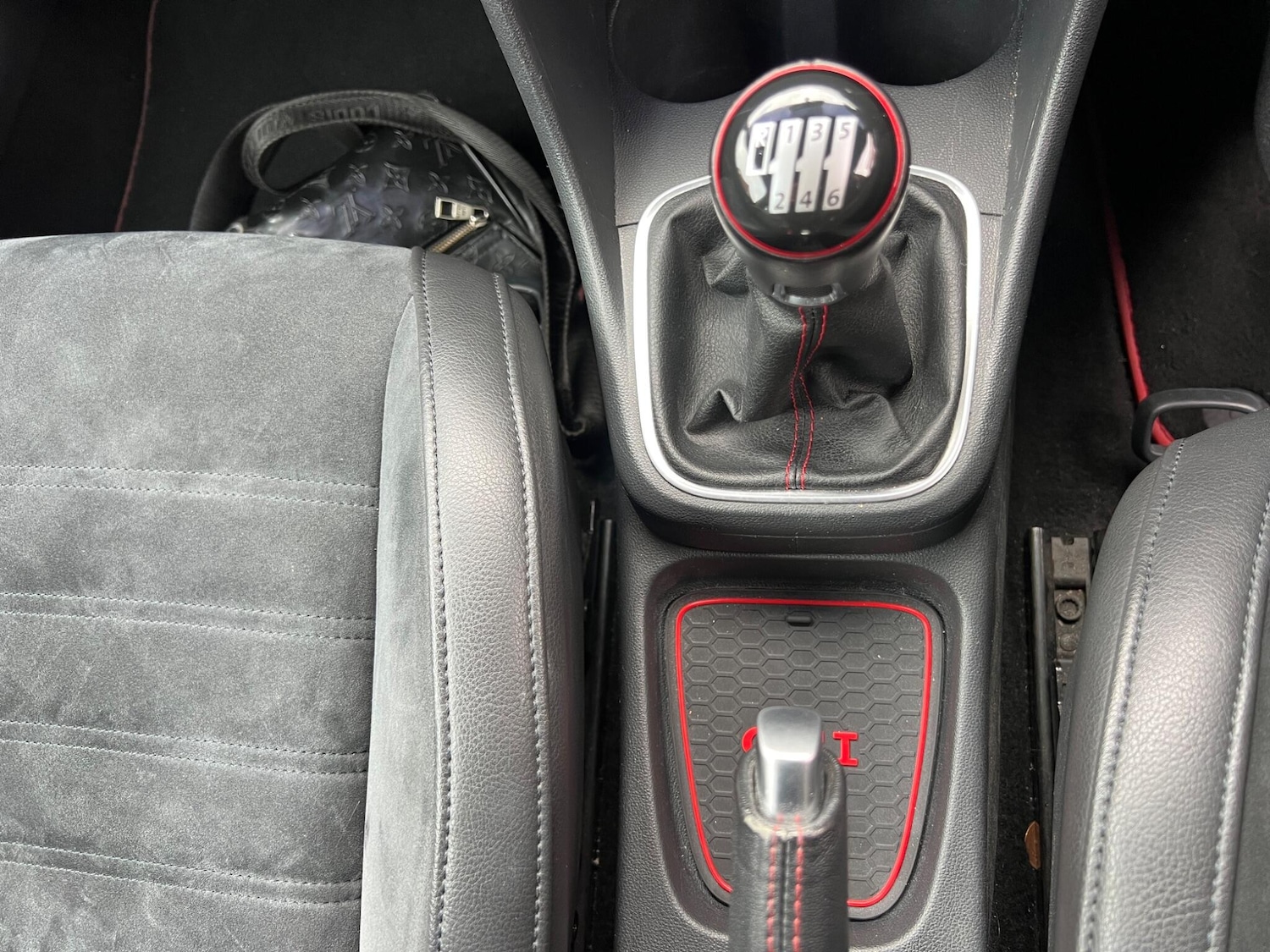 Used Volkswagen Polo 2015 for sale - 76486871: Photo 37