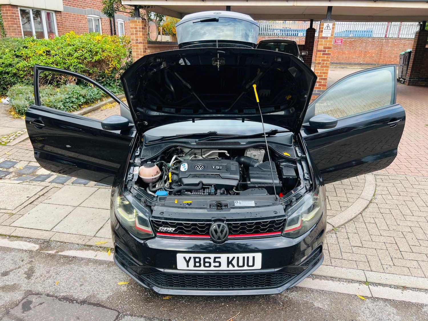 Used Volkswagen Polo 2015 for sale - 76486871: Photo 52