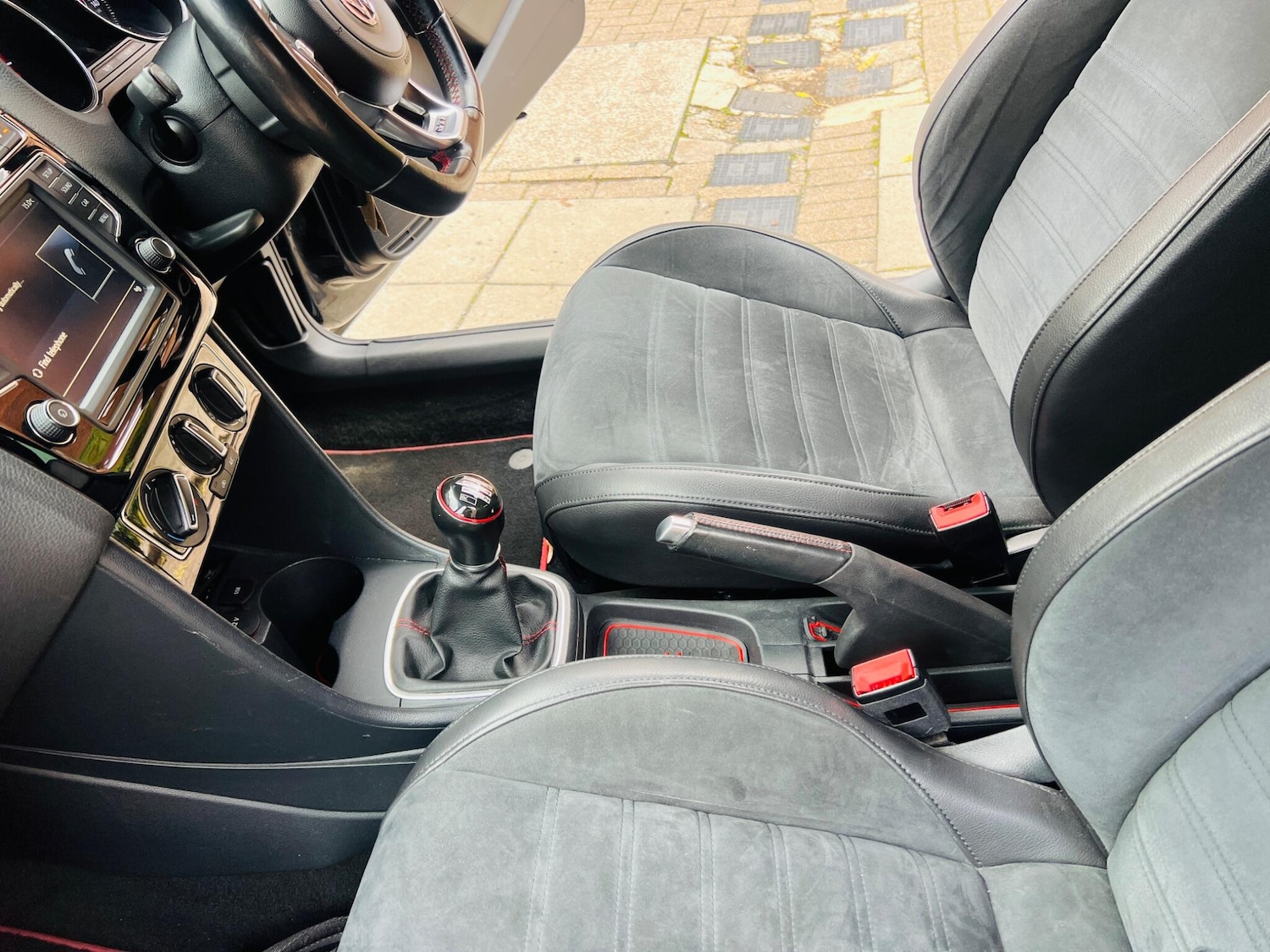 Used Volkswagen Polo 2015 for sale - 76486871: Photo 67