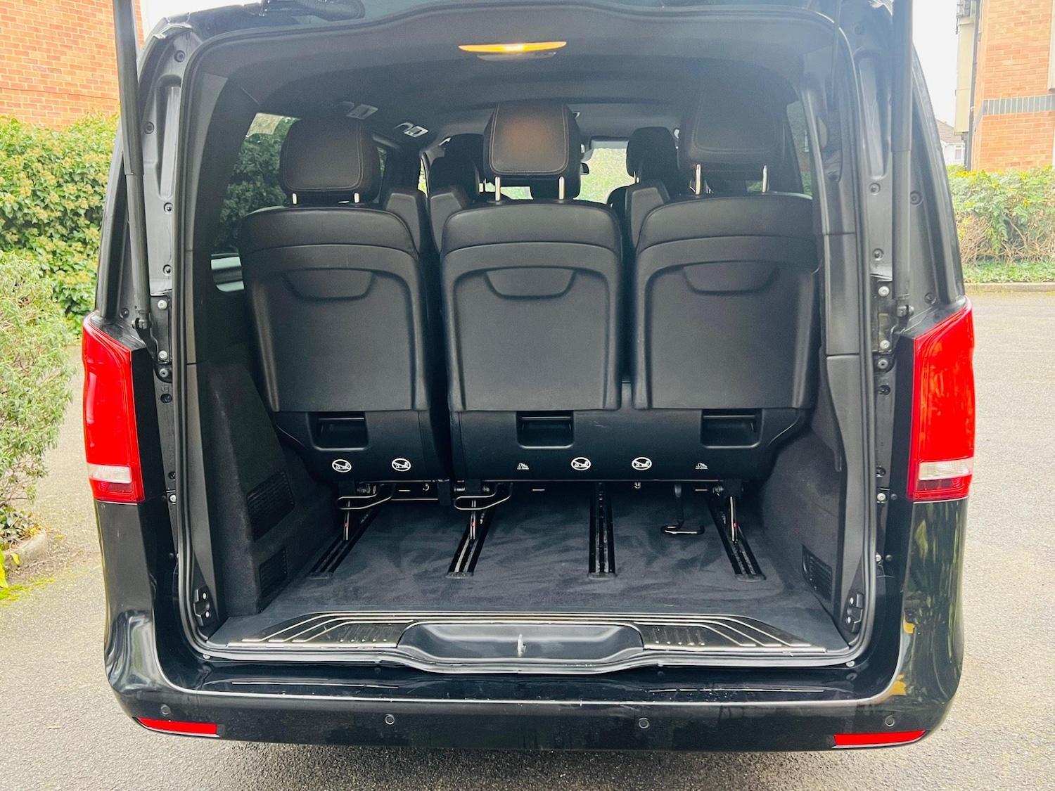 Used Mercedes-Benz V-Class 2019 for sale - 76995181: Photo 29