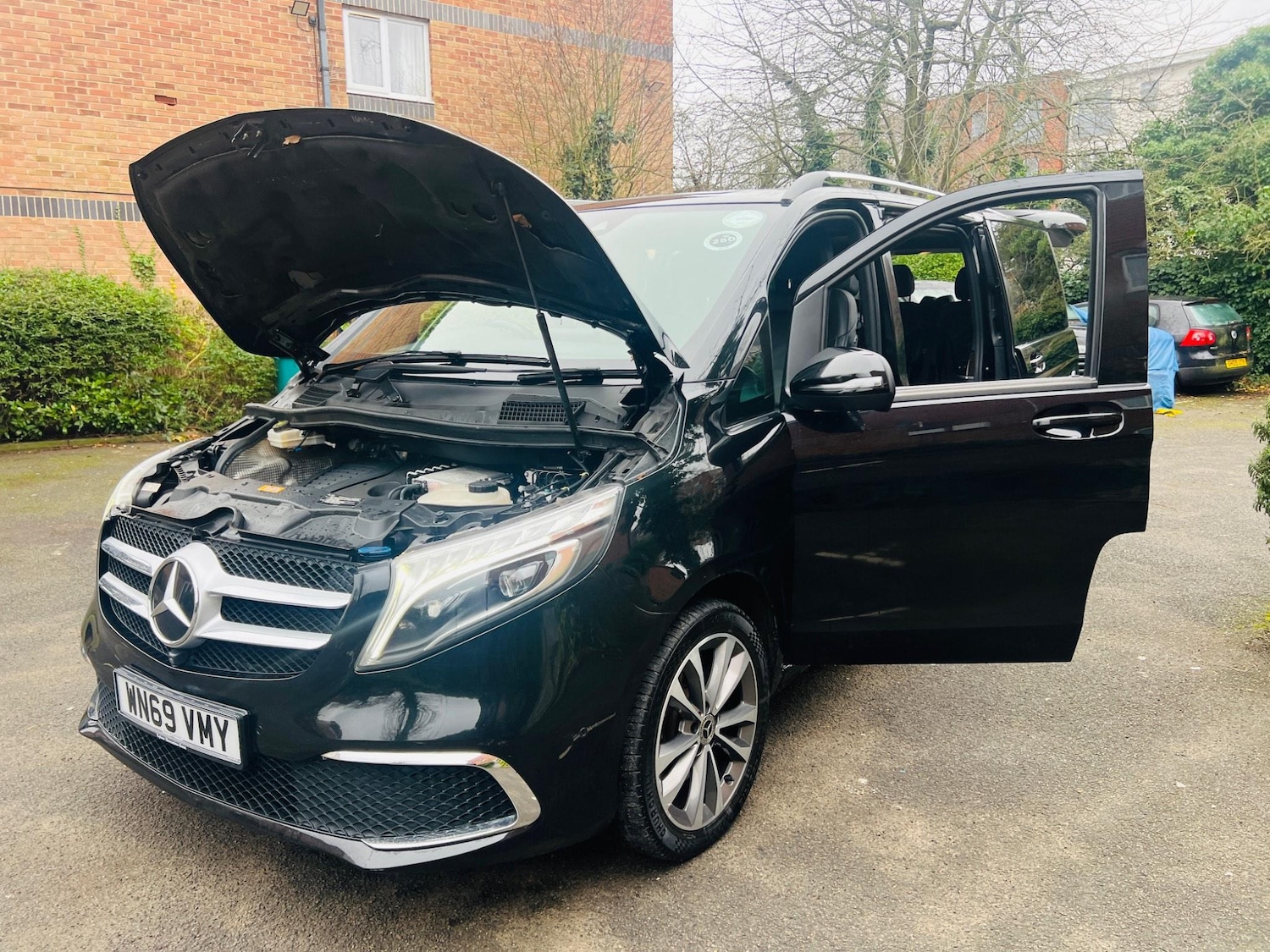 Used Mercedes-Benz V-Class 2019 for sale - 76995181: Photo 39