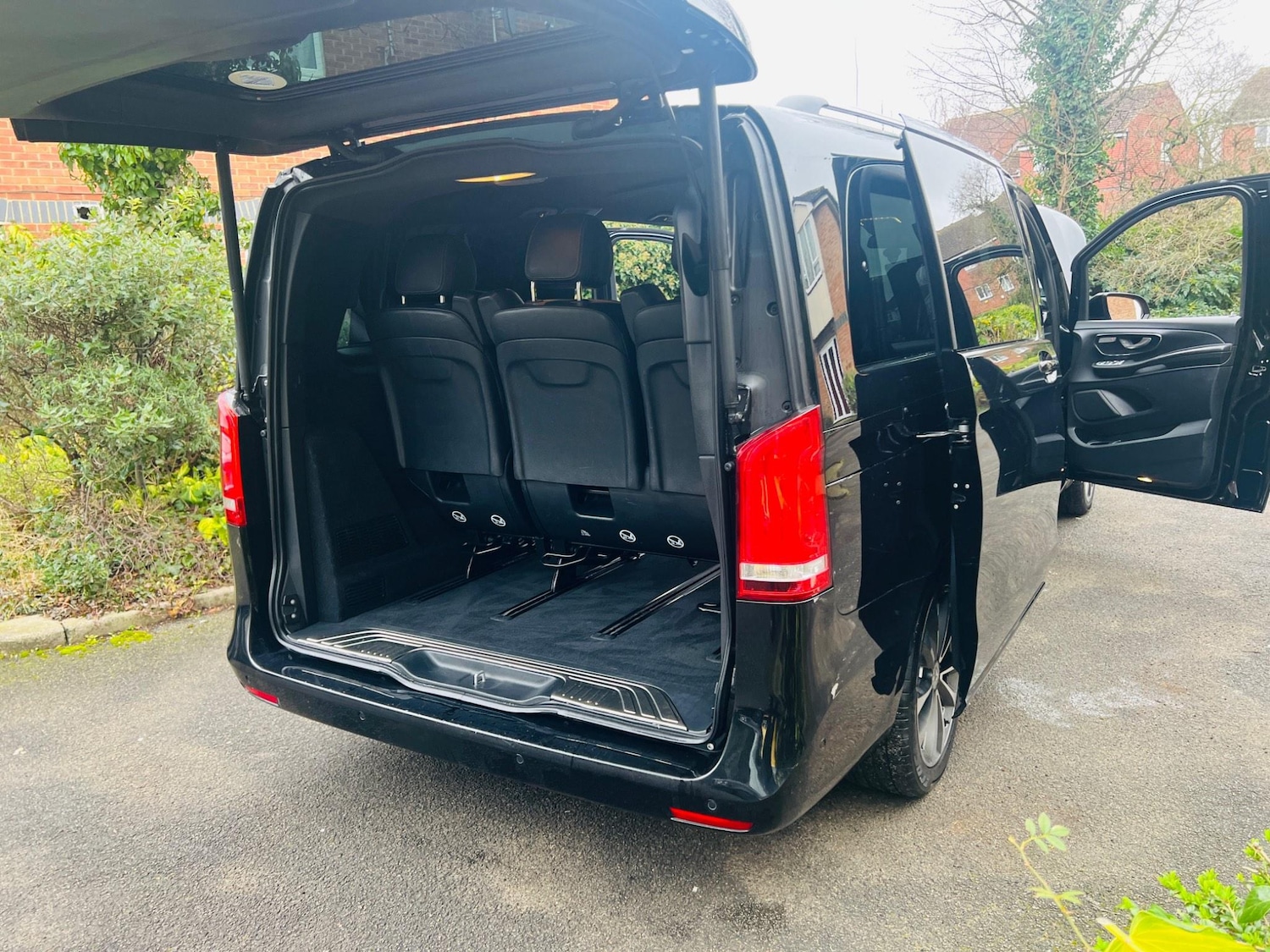 Used Mercedes-Benz V-Class 2019 for sale - 76995181: Photo 46