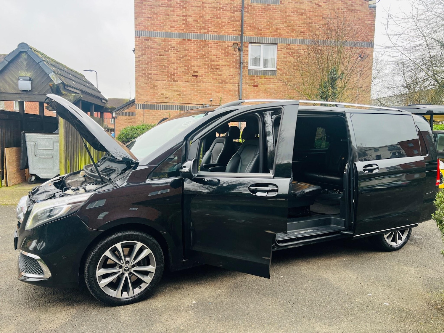 Used Mercedes-Benz V-Class 2019 for sale - 76995181: Photo 52