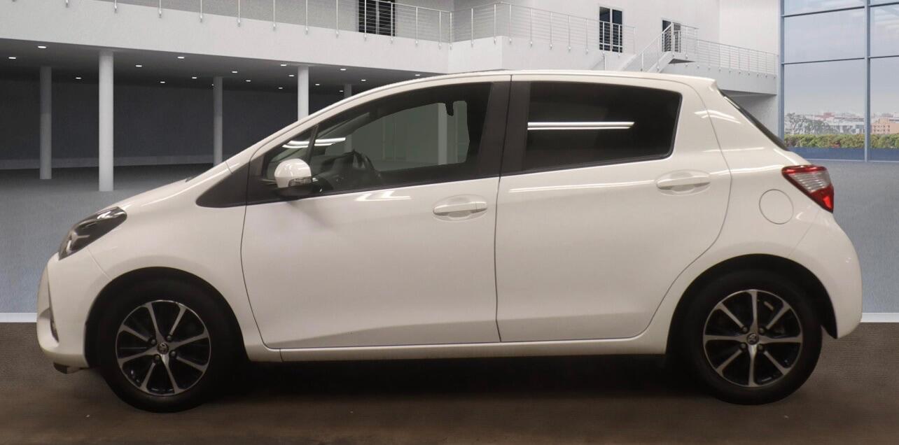 Used Toyota Yaris 2019 for sale - 76620423: Photo 4