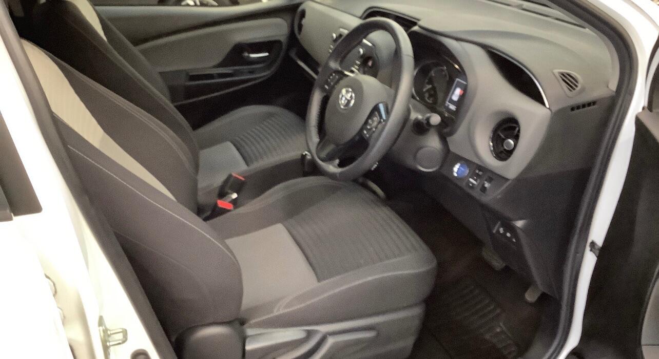 Used Toyota Yaris 2019 for sale - 76620423: Photo 7