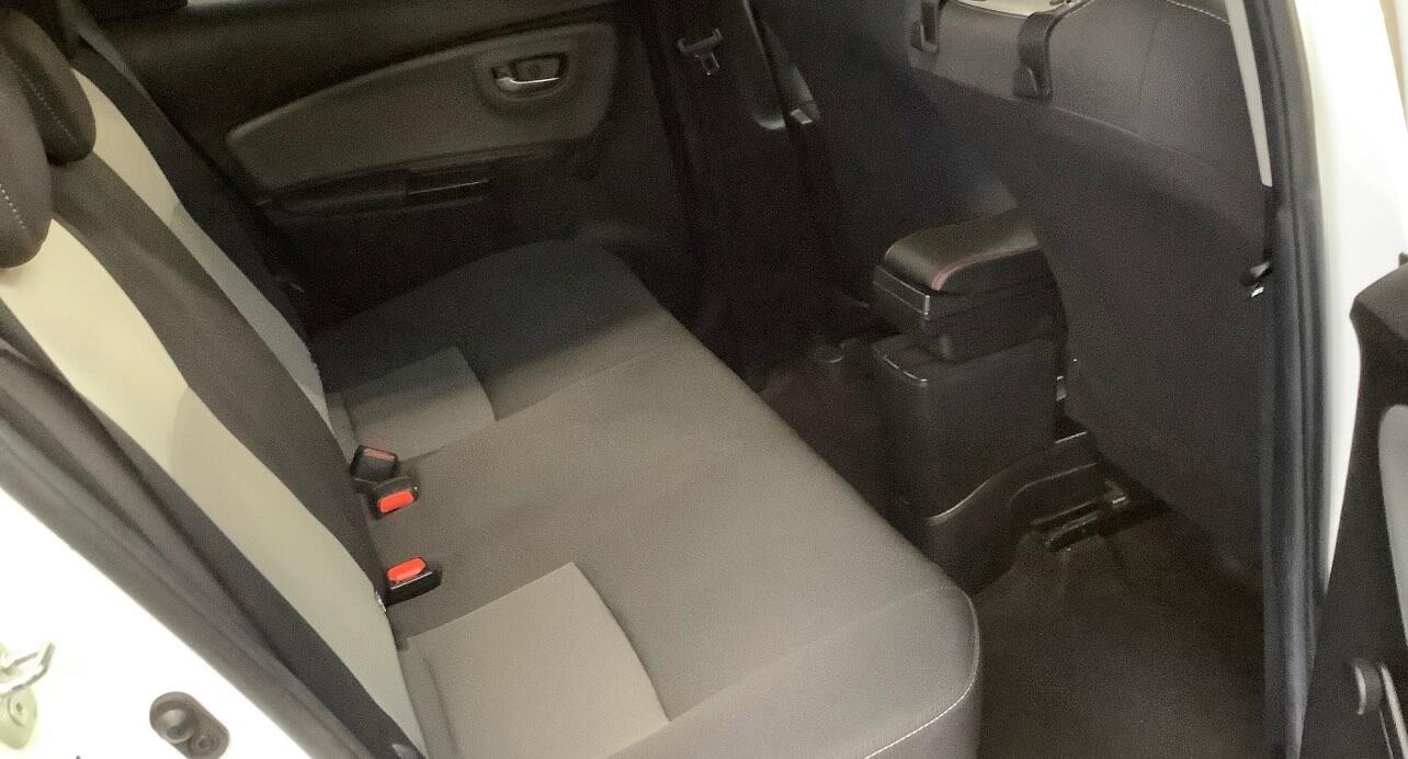 Used Toyota Yaris 2019 for sale - 76620423: Photo 8