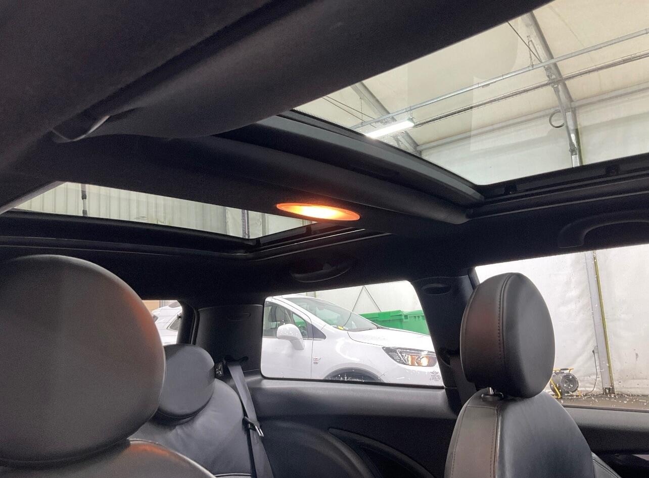 Used MINI Hatch 2010 for sale - 76499122: Photo 12