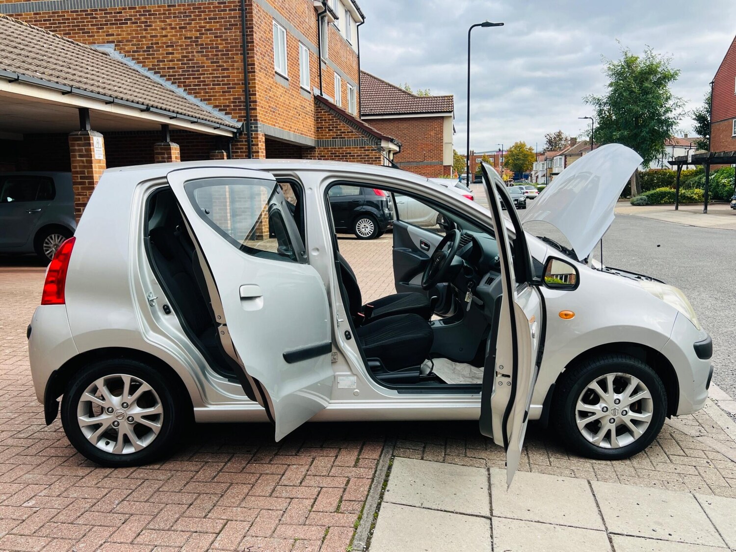 Used Nissan Pixo 2010 for sale - 76486837: Photo 18