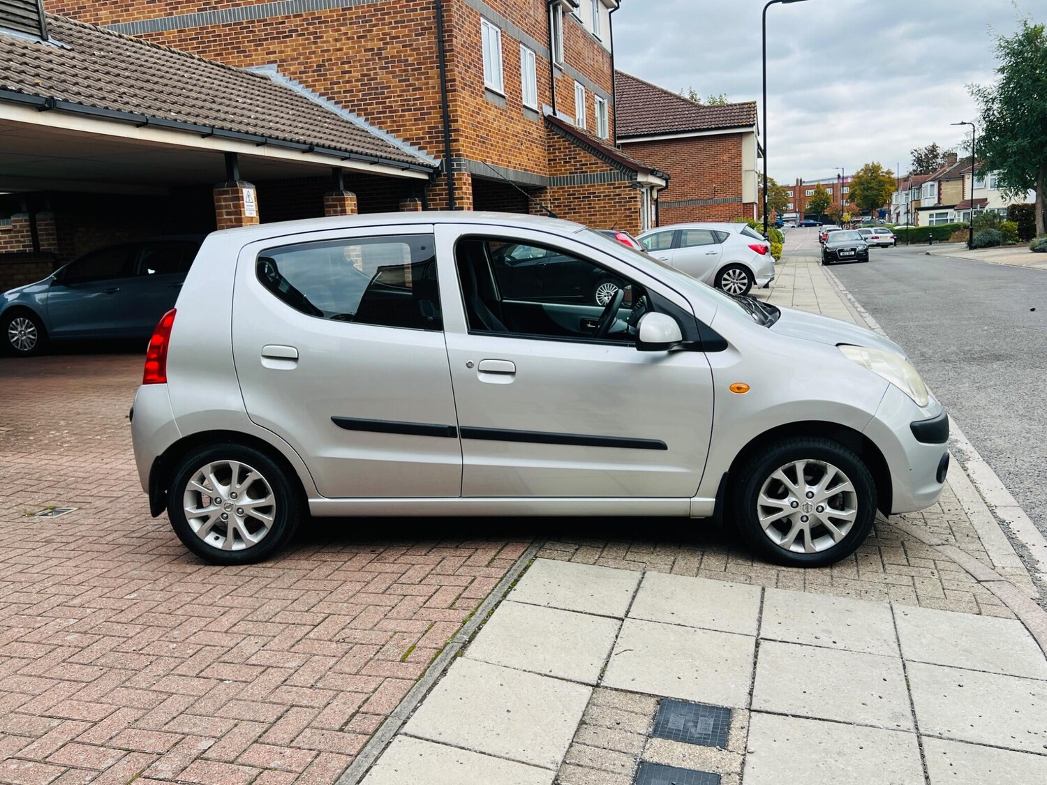 Used Nissan Pixo 2010 for sale - 76486837: Photo 19