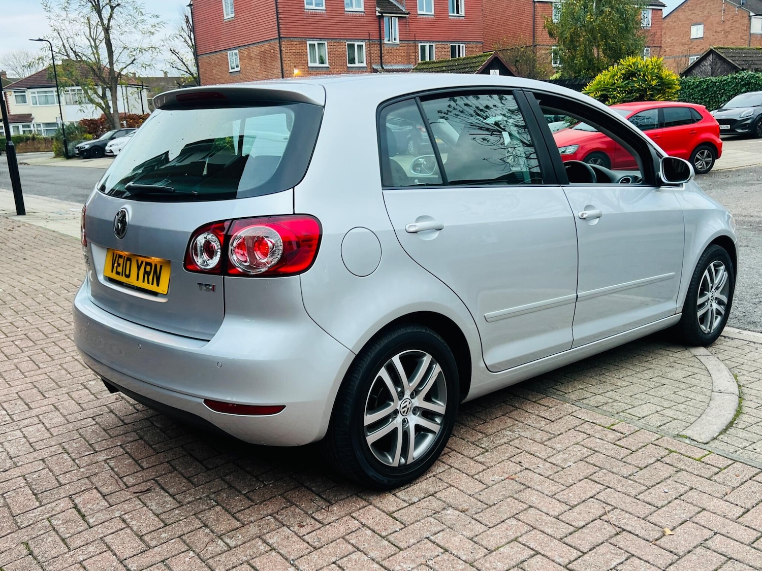 Used Volkswagen Golf Plus 2010 for sale - 76486867: Photo 22