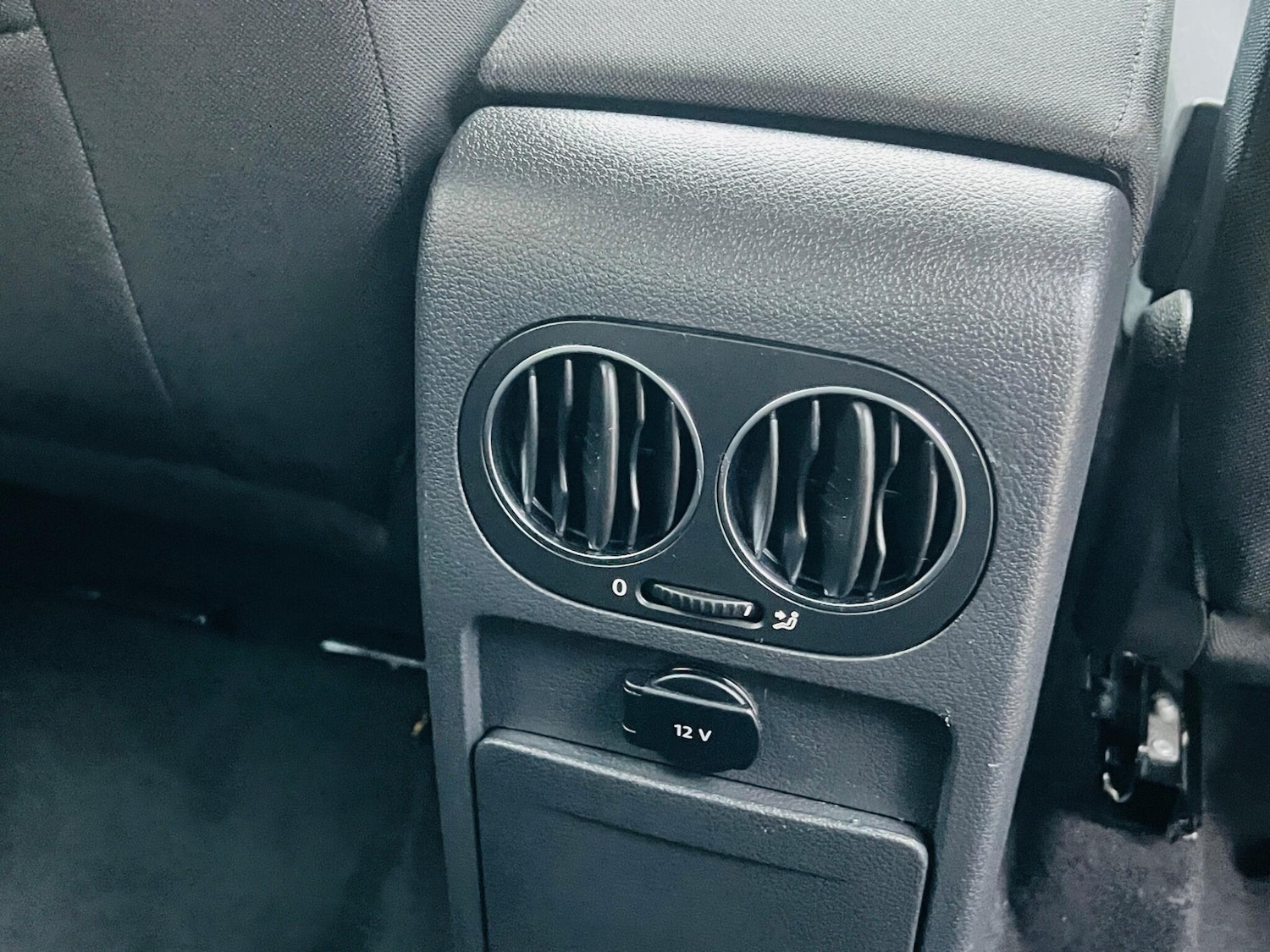 Used Volkswagen Golf Plus 2010 for sale - 76486867: Photo 34