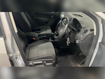 Used Volkswagen Golf Plus 2010 for sale - 76486867: Photo