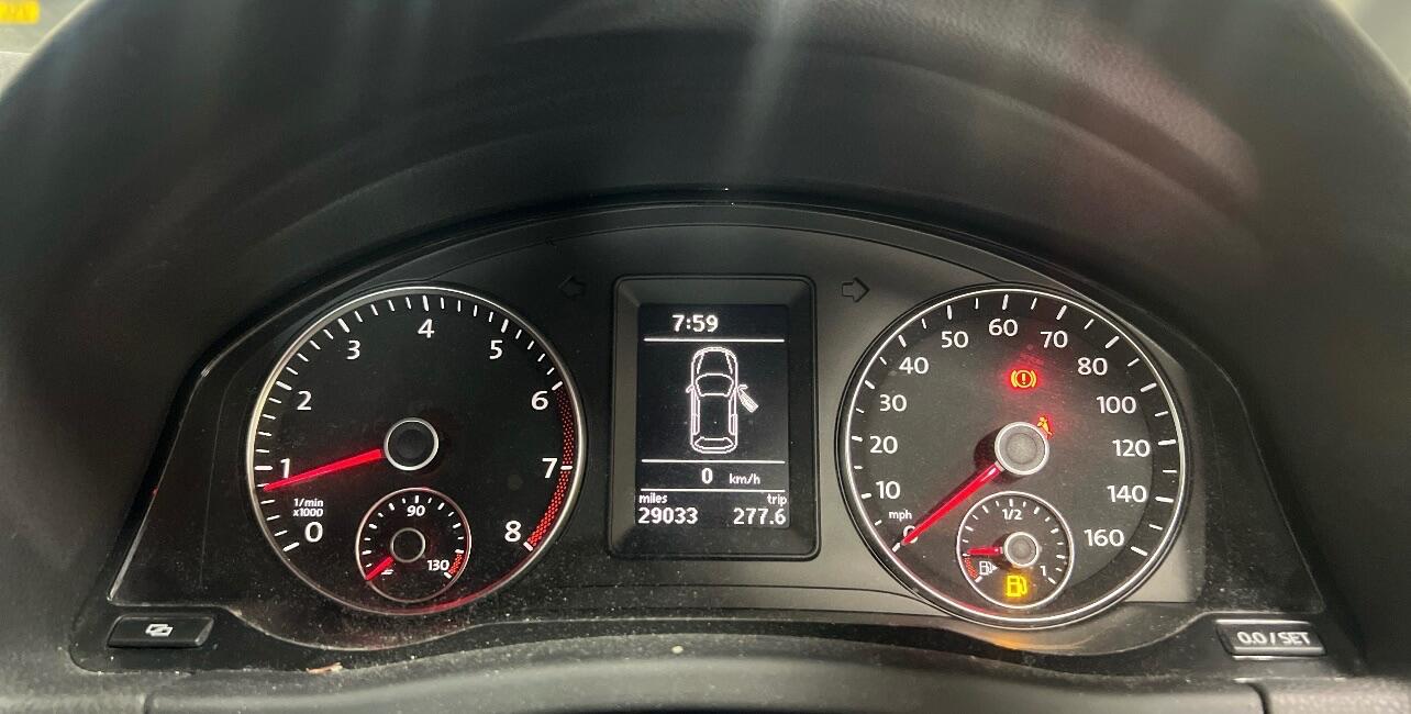 Used Volkswagen Golf Plus 2010 for sale - 76486867: Photo 6