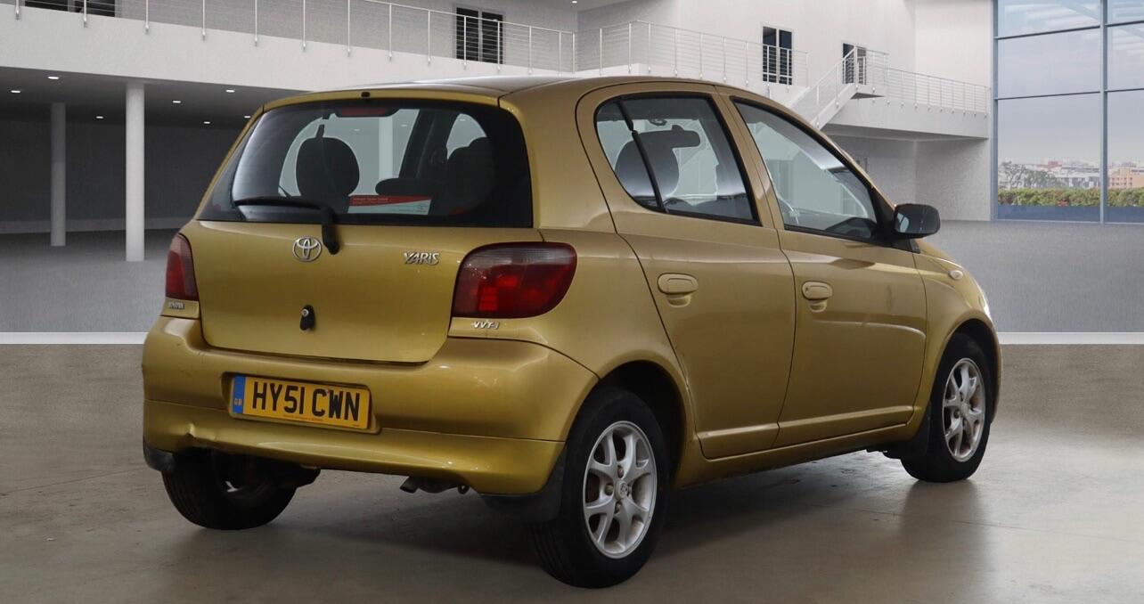 Used Toyota Yaris 2002 for sale - 76486832: Photo 4