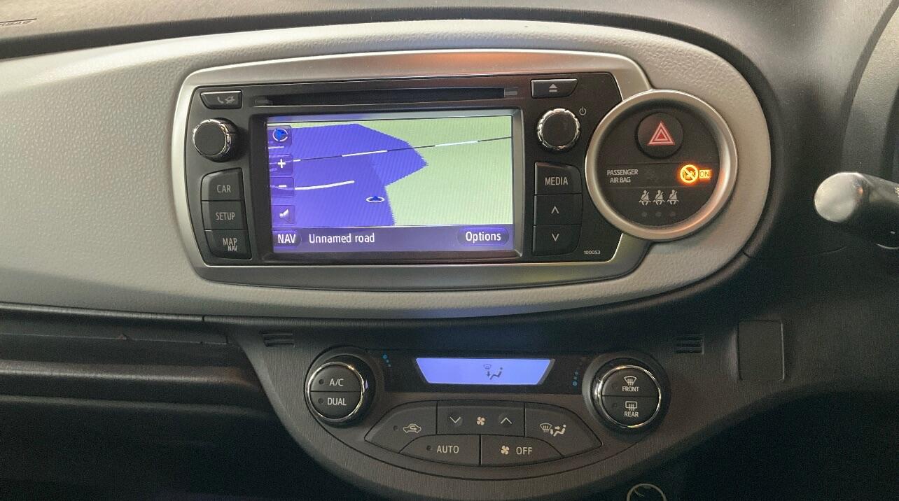 Used Toyota Yaris 2013 for sale - 76887421: Photo 9