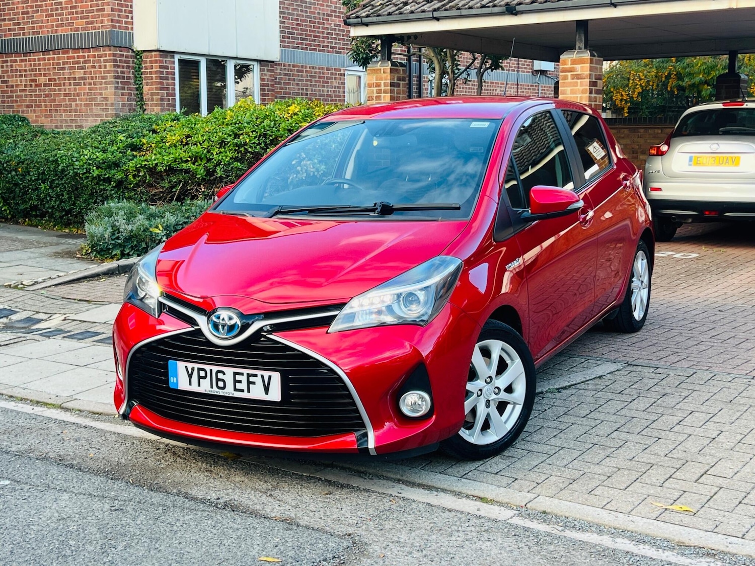 Used Toyota Yaris 2016 for sale - 76995257: Photo 12