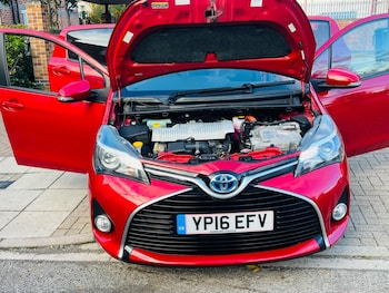 Used Toyota Yaris 2016 for sale - 76995257: Photo