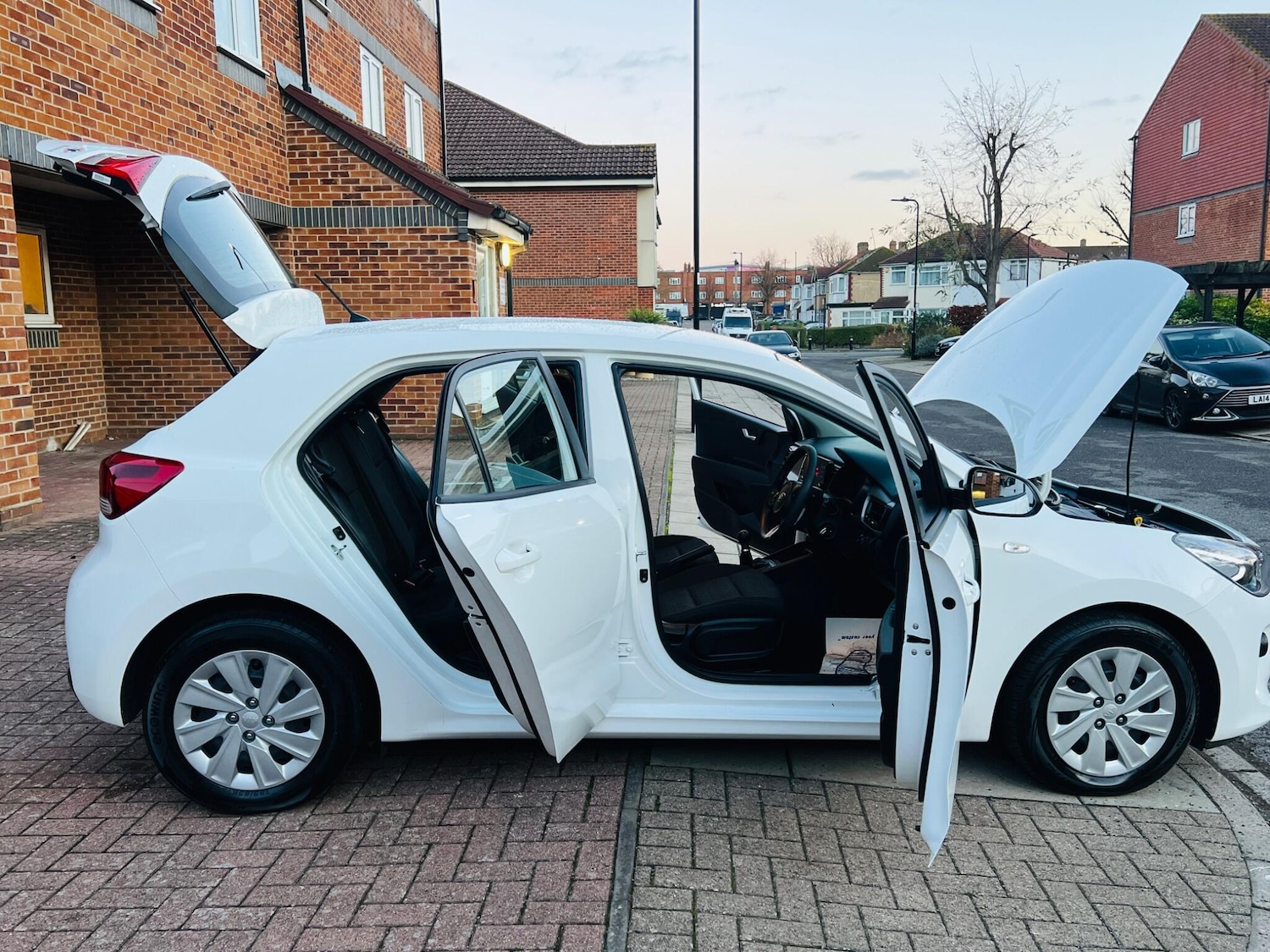 Used Kia Rio 2020 for sale - 76759316: Photo 25