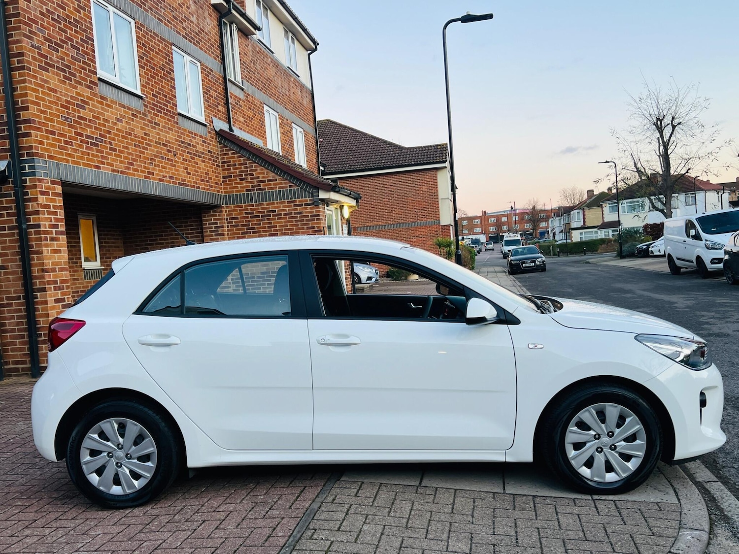 Used Kia Rio 2020 for sale - 76759316: Photo 26
