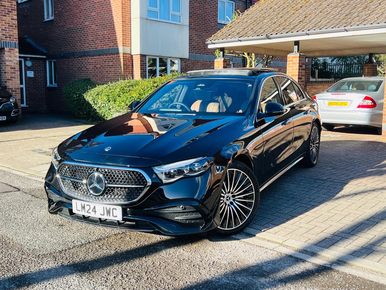 Used Mercedes-Benz E Class 2024 for sale - 76671399: Photo 14