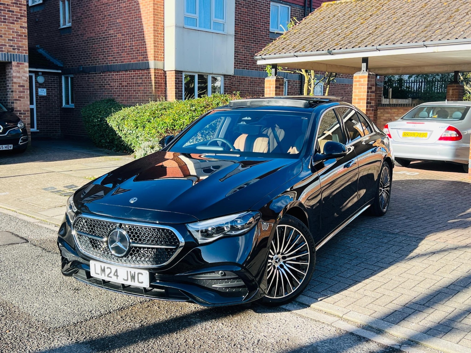 Used Mercedes-Benz E Class 2024 for sale - 76671399: Photo 15