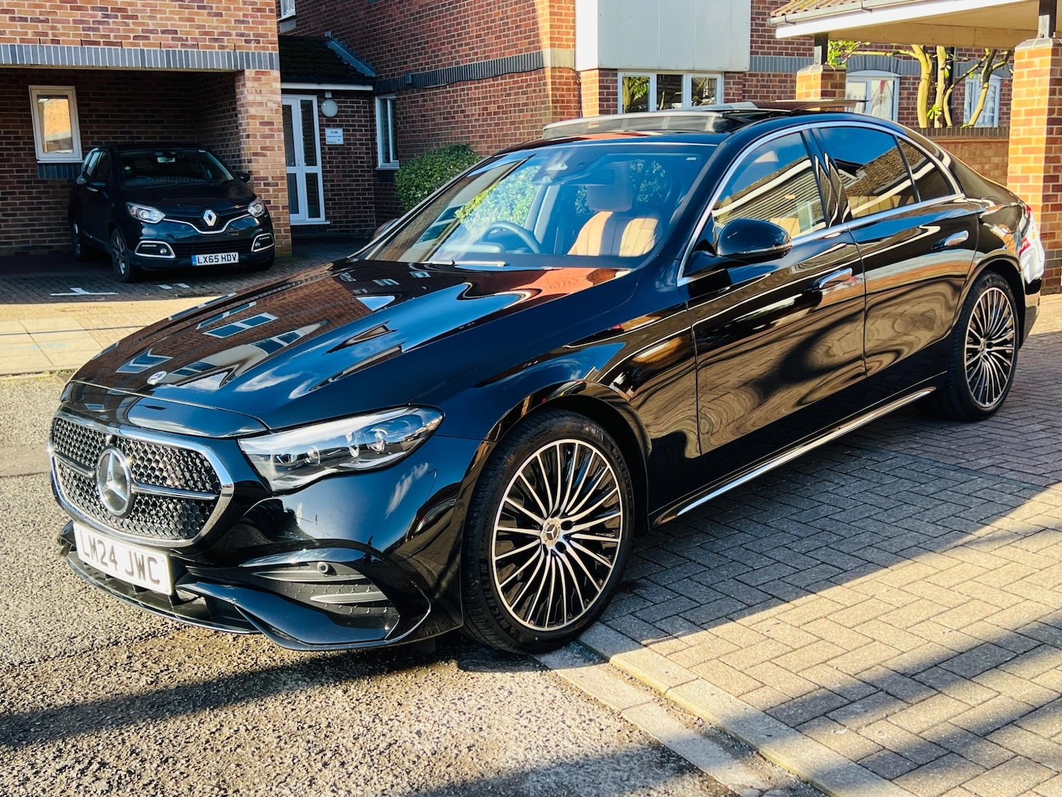 Used Mercedes-Benz E Class 2024 for sale - 76671399: Photo 16