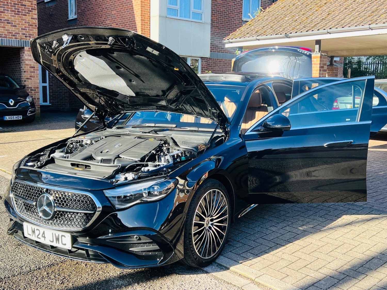 Used Mercedes-Benz E Class 2024 for sale - 76671399: Photo 17