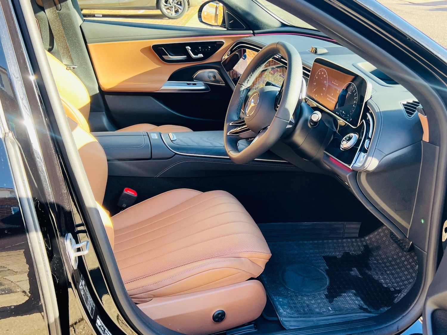 Used Mercedes-Benz E Class 2024 for sale - 76671399: Photo 40