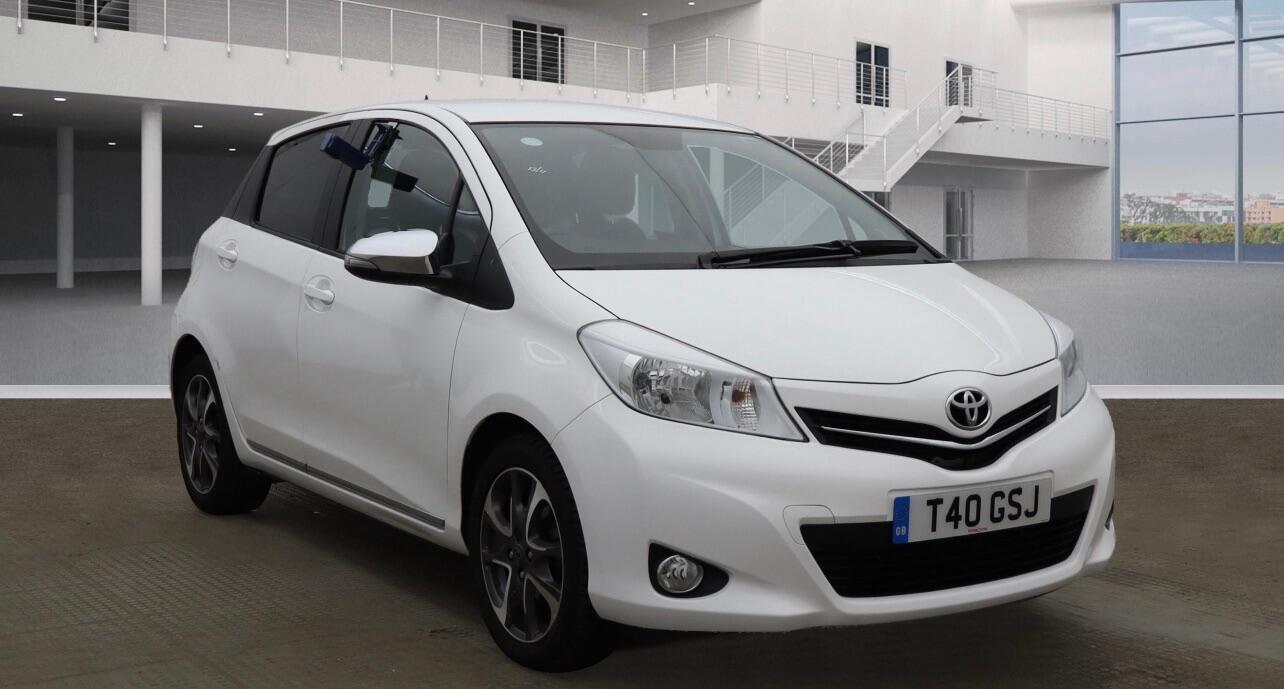 Used Toyota Yaris 2013 for sale - 76850239: Photo 1