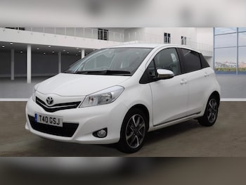 Used Toyota Yaris 2013 for sale - 76850239: Photo