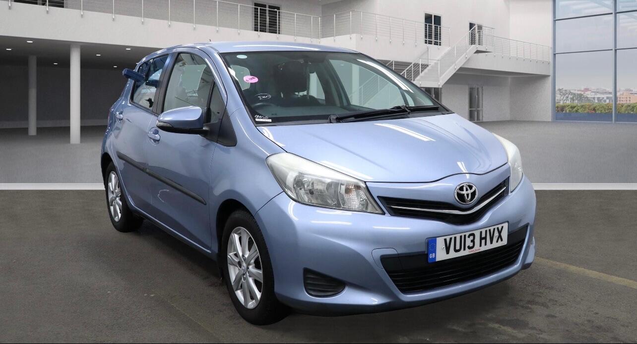Used Toyota Yaris 2013 for sale - 76689397: Photo 1