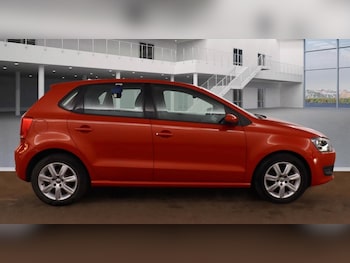 Used Volkswagen Polo 2010 for sale - 76486819: Photo