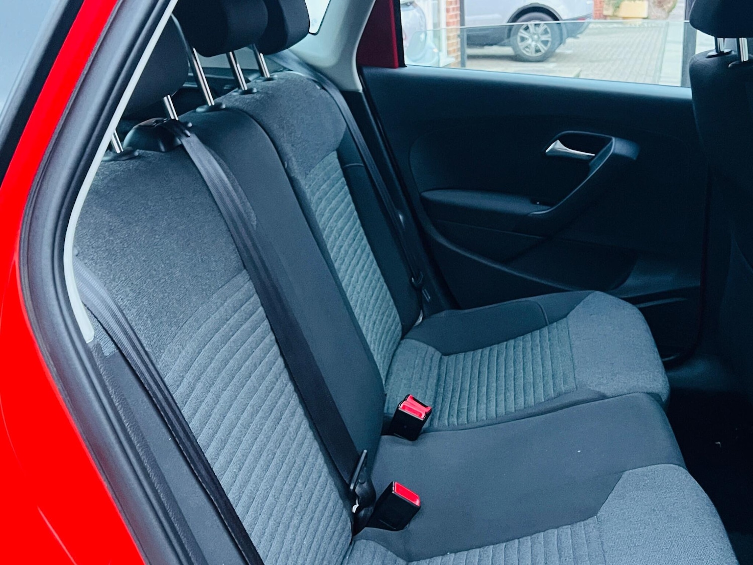 Used Volkswagen Polo 2010 for sale - 76486819: Photo 39