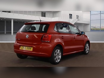 Used Volkswagen Polo 2010 for sale - 76486819: Photo