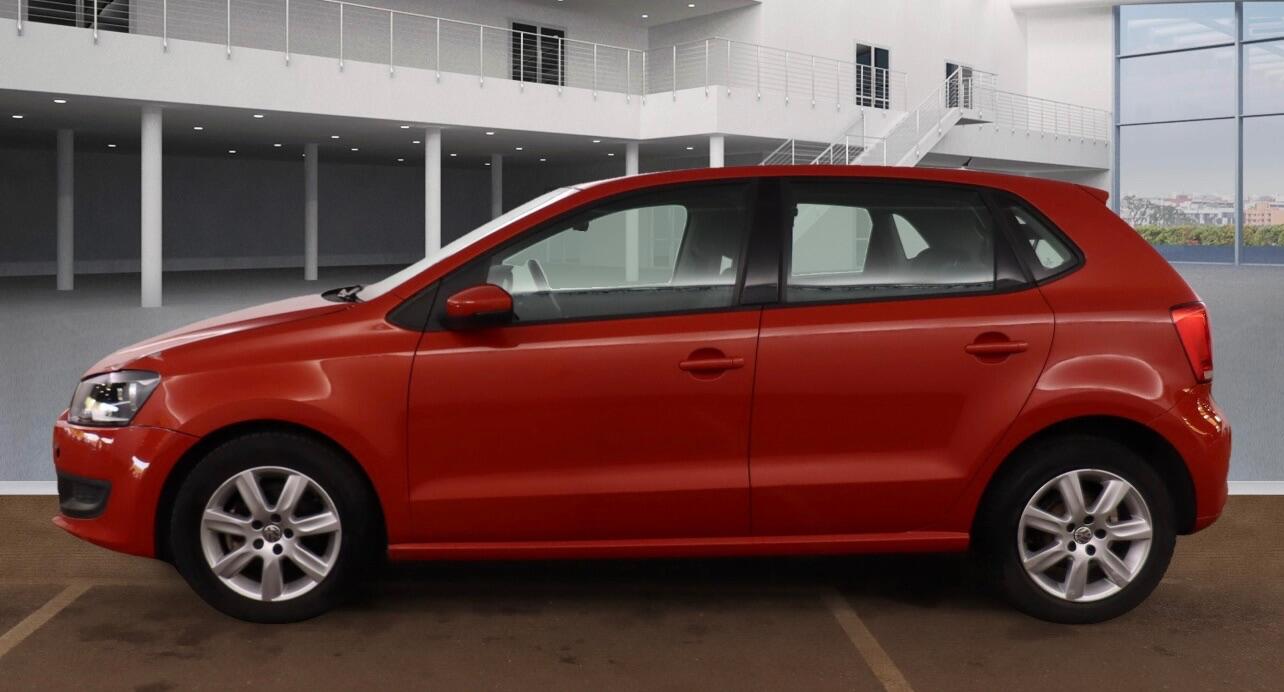 Used Volkswagen Polo 2010 for sale - 76486819: Photo 7