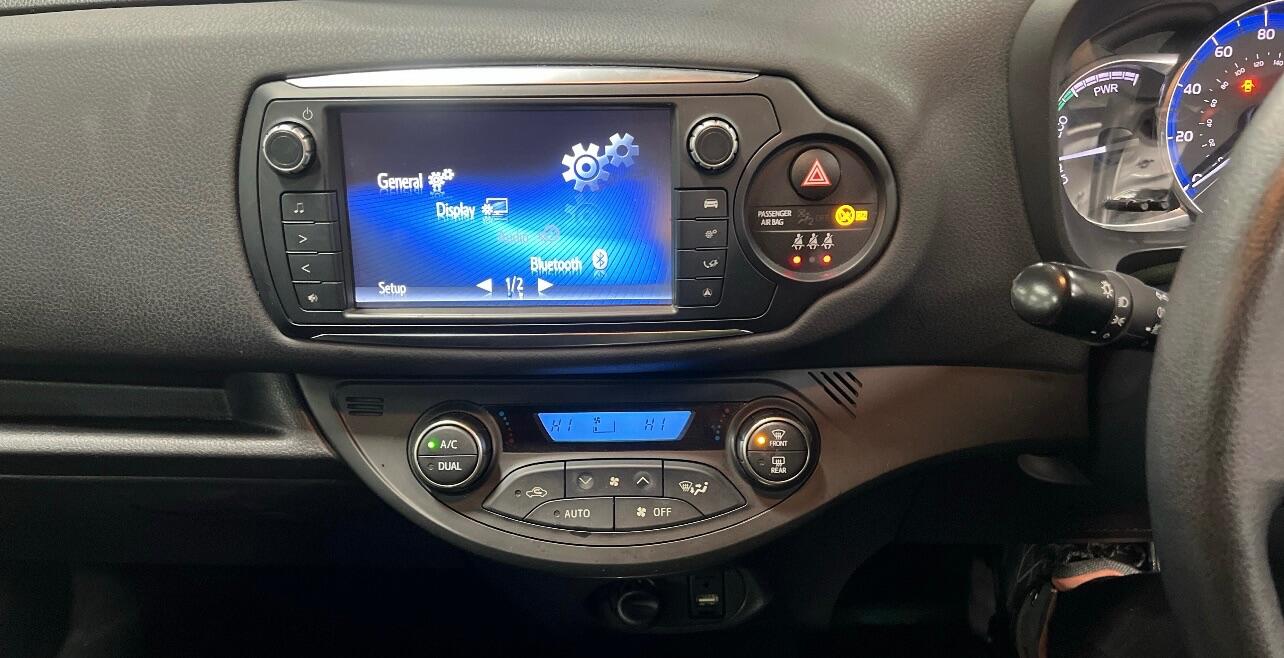 Used Toyota Yaris 2016 for sale - 76913200: Photo 11