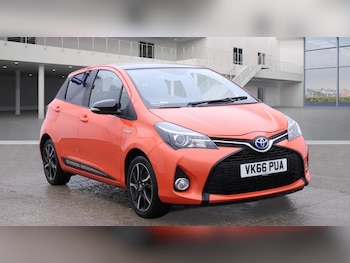 Used Toyota Yaris 2016 for sale - 76913200: Photo