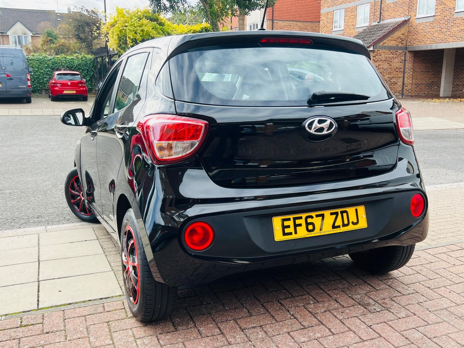 Used Hyundai i10 2018 for sale - 76486844: Photo 15