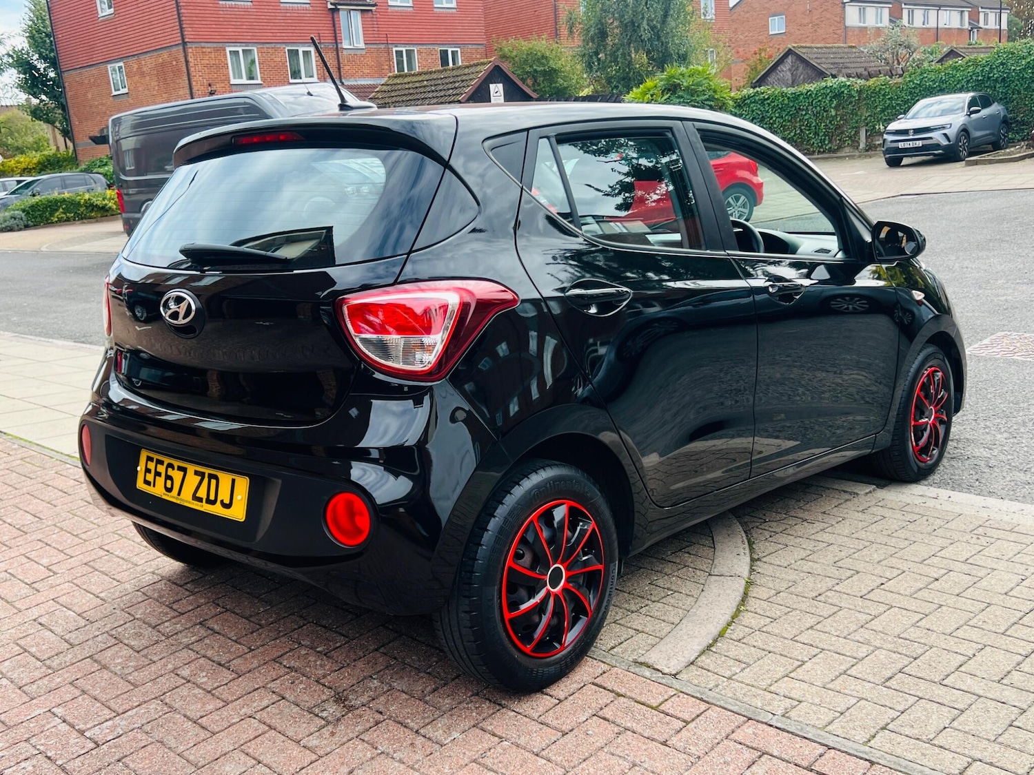 Used Hyundai i10 2018 for sale - 76486844: Photo 26