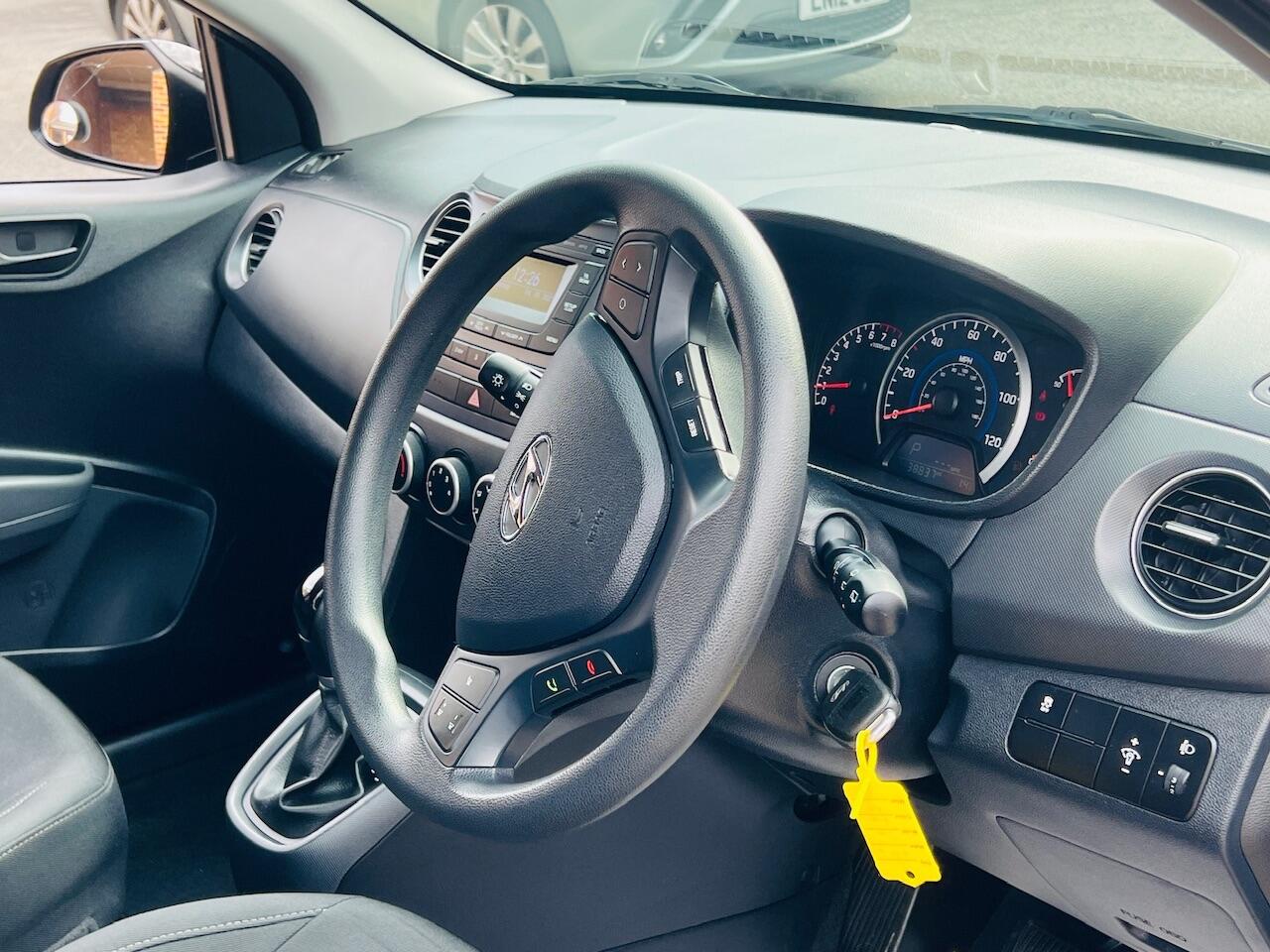 Used Hyundai i10 2018 for sale - 76486844: Photo 33