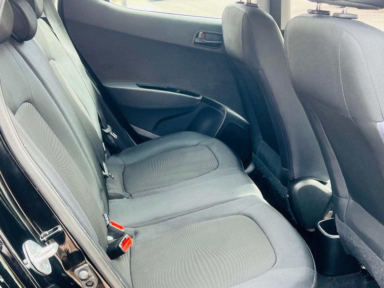 Used Hyundai i10 2018 for sale - 76486844: Photo 37